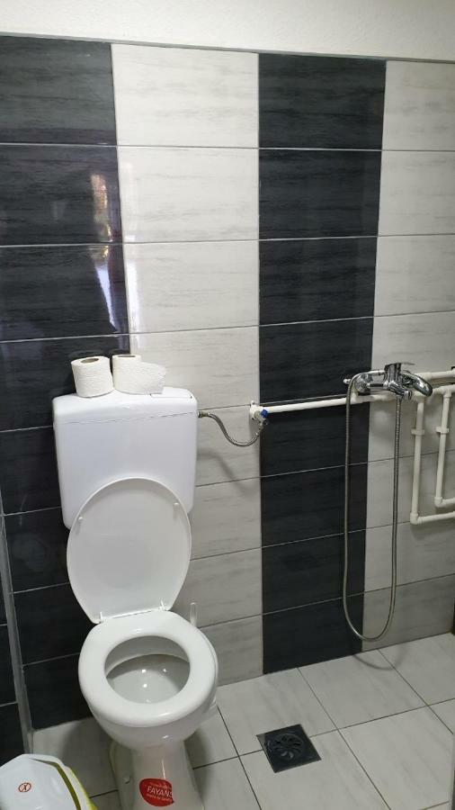 Majestic Rooms&Apartments Prilep Exterior photo